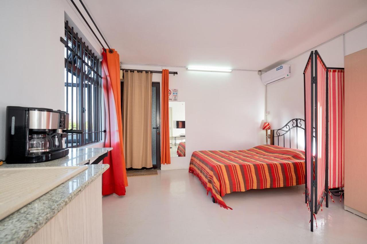 Cosy Studio #3 - Pereybere Pereybere Beach Bagian luar foto